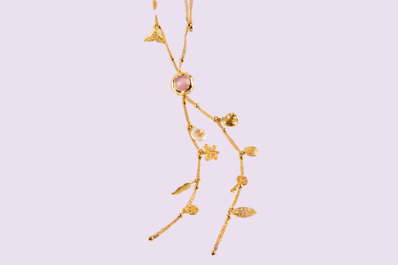 echo necklace