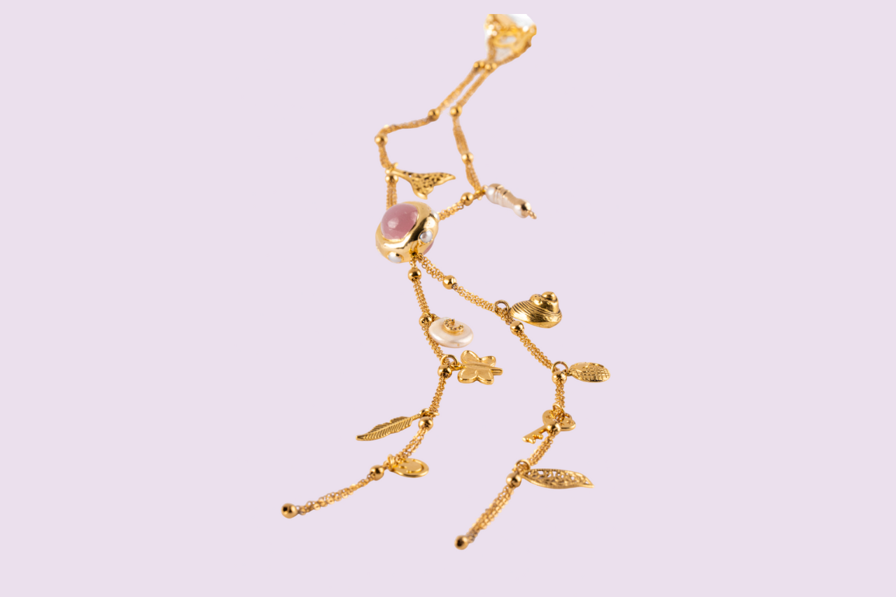 echo necklace