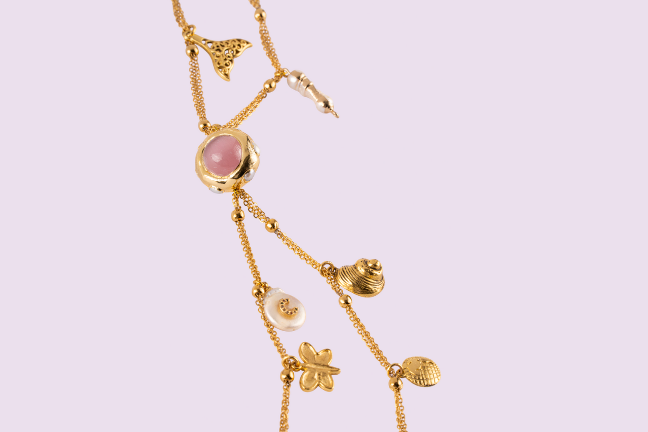 echo necklace