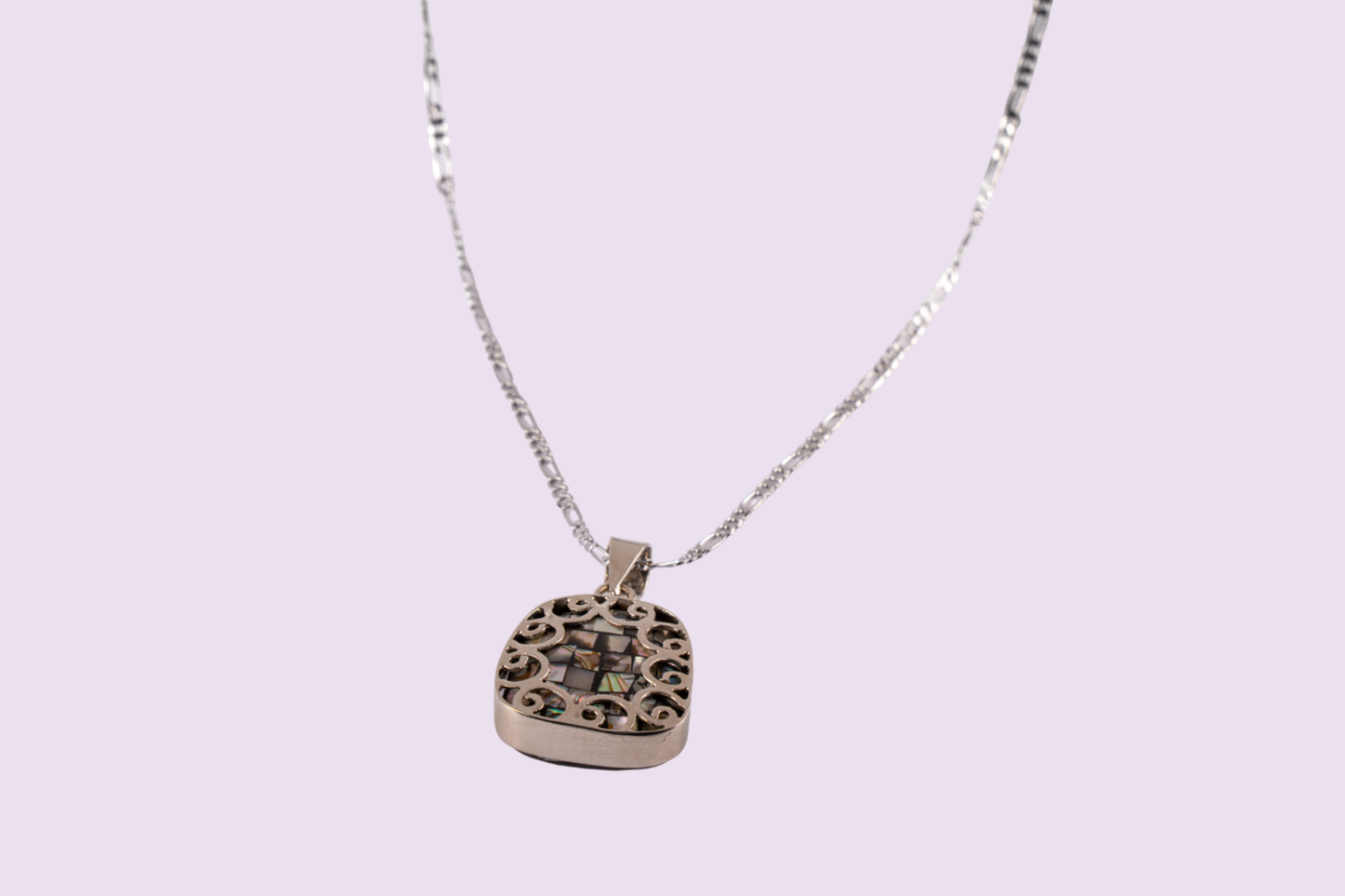 the silver seaframe necklace